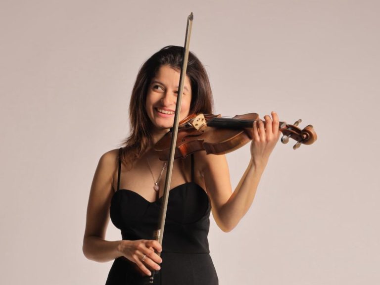 Carmen Victoria Zambrano Violinista